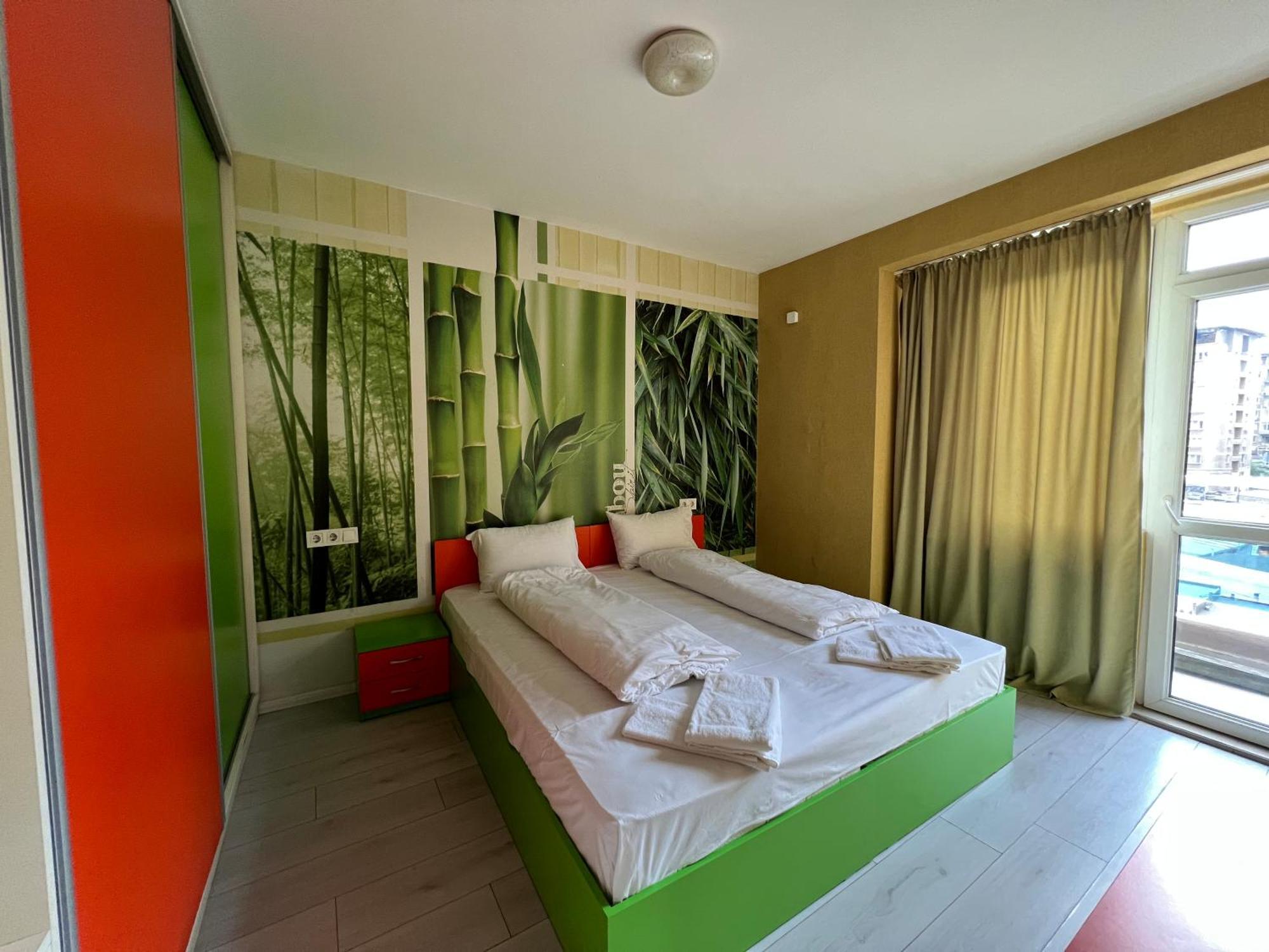 Victory Aparthotel *